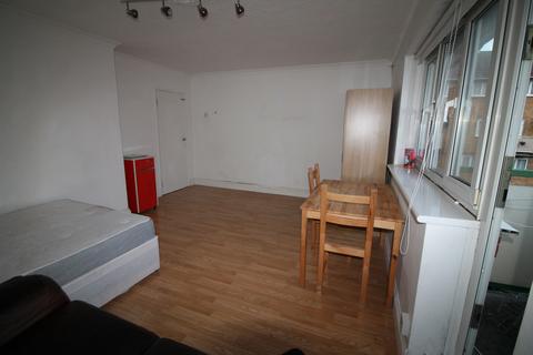51 Thorne Close, London, E16 1LP
