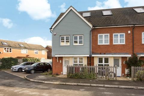 95 Bantry Road, Slough, SL1 5FD