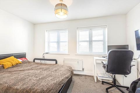 95 Bantry Road, Slough, SL1 5FD