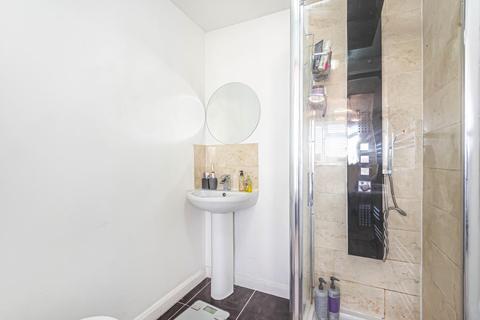 95 Bantry Road, Slough, SL1 5FD