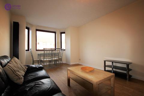 2 bedroom flat to rent, Easter Road, Easter Road, Edinburgh, EH6