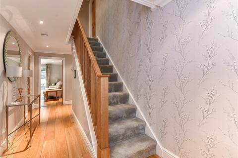 10 Hurstmere Close, Grayshott, Hindhead, GU26 6TR