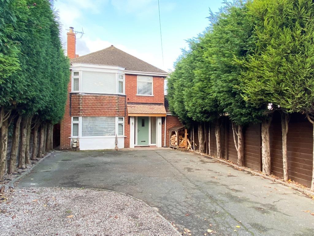 Holmer Road, Hereford 3 bed detached house for sale £255,000