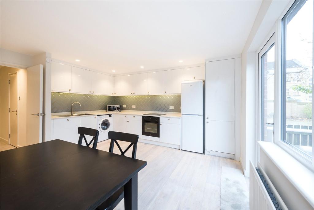 Kitchen / Dining 2