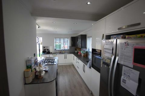 75 Mill Lane, Earley, Reading, RG6 7JF