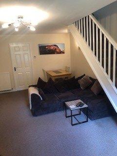 2 bedroom terraced house to rent, The Foxhills,