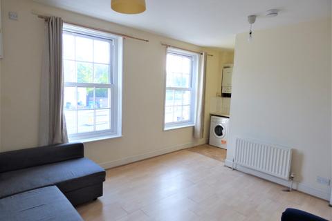 2 bedroom flat to rent, New Cross Road, New Cross SE14
