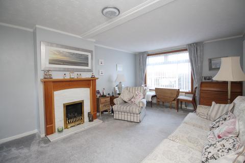 15 Buchanan Avenue, Balloch, Alexandria, G83 8ED