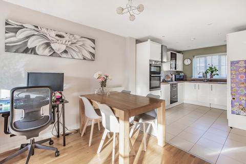 6, Wessex Court Crawley Road, Witney, OX28 1HB