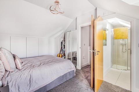 6, Wessex Court Crawley Road, Witney, OX28 1HB