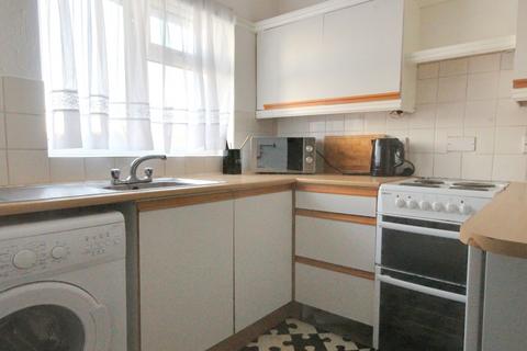 undefined, Clanfield   First Avenue   Part Furnished