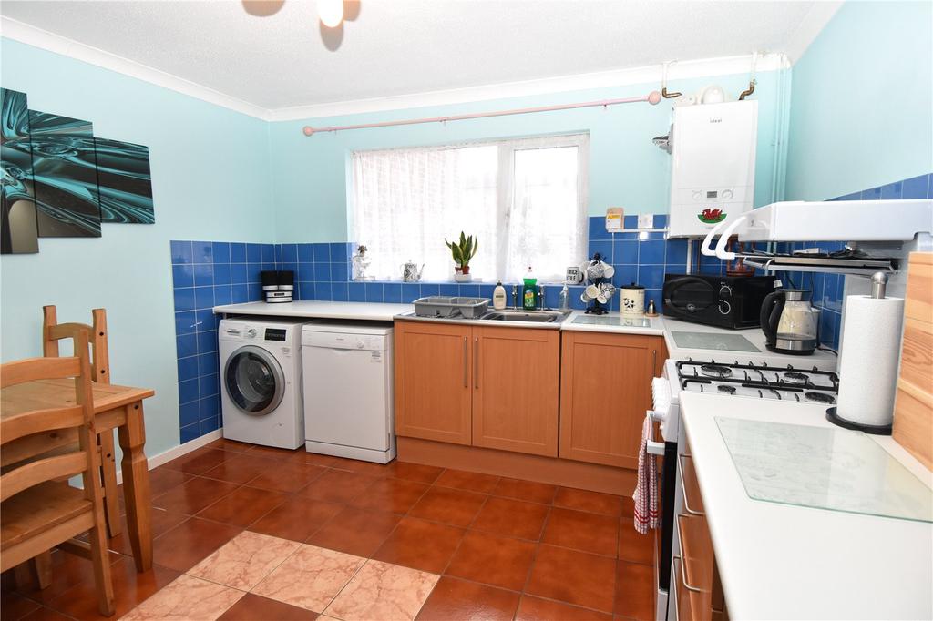 Ibstock Close, Redditch, B98 2 bed terraced house £165,000