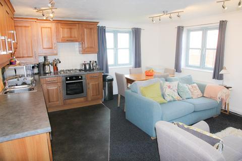 2 bedroom flat to rent, Brunel Court, Truro, TR1