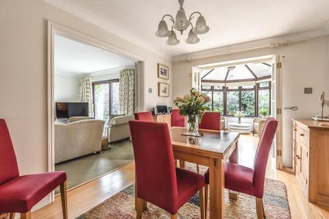 1 Juniper Gardens, Sunbury-on-thames, TW16 7TA