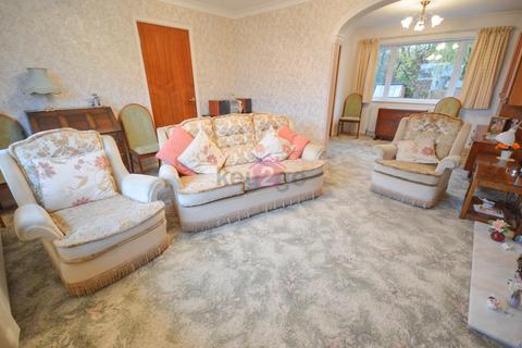 16 Bowman Close, Sheffield, S12 3LR