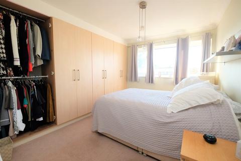 9 Chestnut Close, Orpington, BR6 6LP