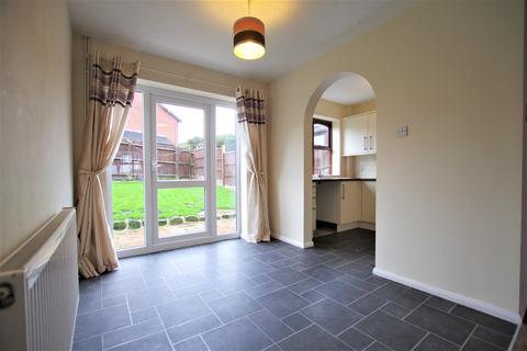 1 Robin Close, Uttoxeter, ST14 8TP