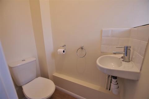 1 Robin Close, Uttoxeter, ST14 8TP