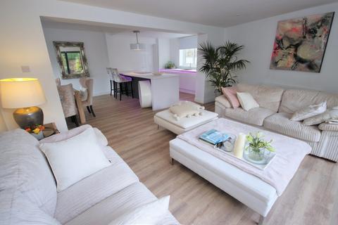 33 Ash Grove, Whitchurch, Cardiff, CF14 1BD