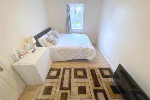 24 Britton Close, London, SE6 1AP