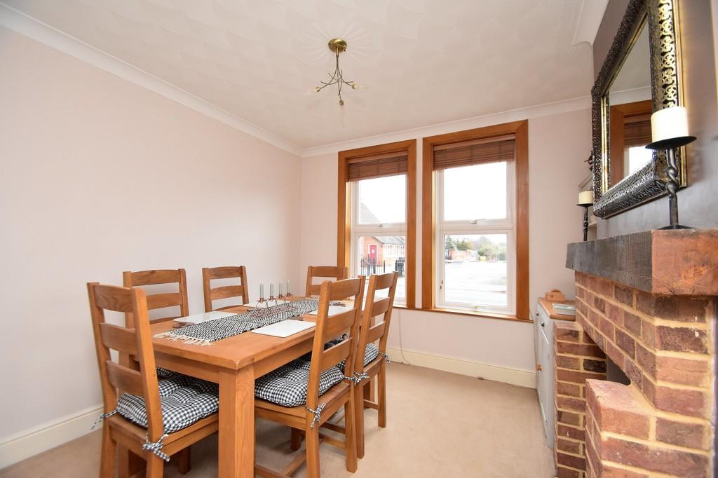 Britannia Road, Ipswich, IP4 5HE 3 bed end of terrace house £215,000