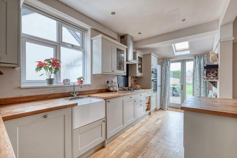 20 Cornmeadow Lane, Worcester, WR3 7NY