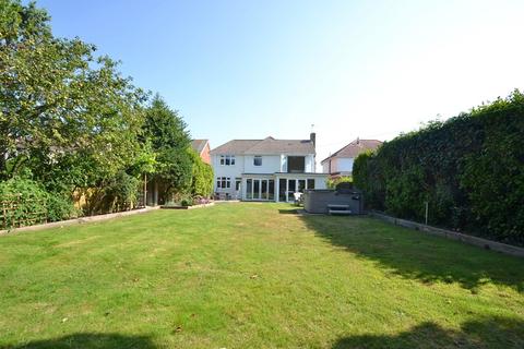 14 Baring Road, Southbourne, Bournemouth, BH6 4DS