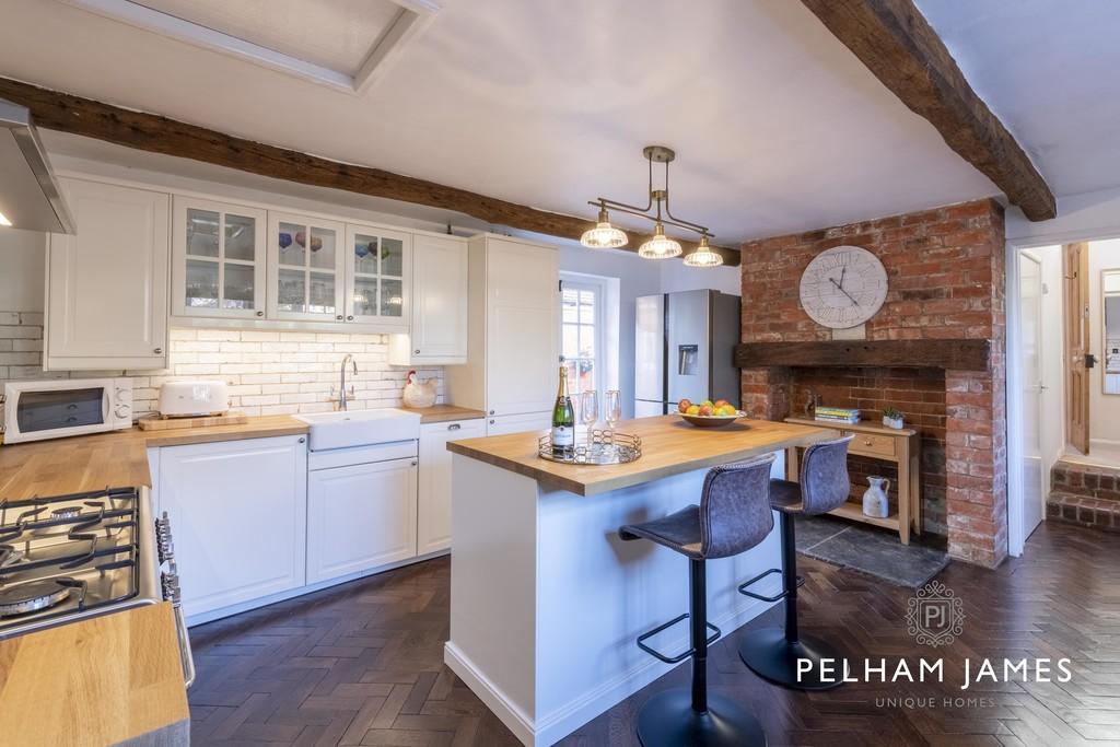 Contemporary Kitchen