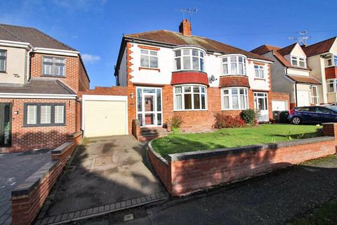 12 Adams Road, Finchfield, Wolverhampton, WV3 8EH