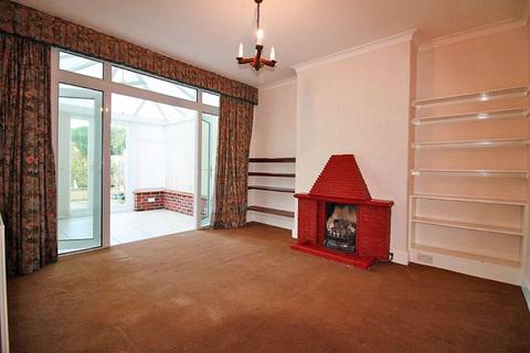 12 Adams Road, Finchfield, Wolverhampton, WV3 8EH