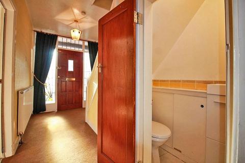 12 Adams Road, Finchfield, Wolverhampton, WV3 8EH