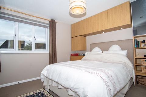 10 Mayflower Gardens, Nailsea, Bristol, BS48 1QW