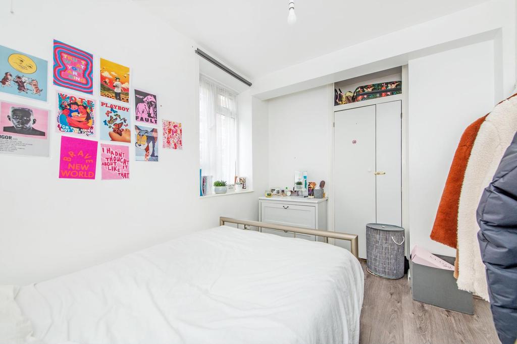 Bedroom 1 Alt