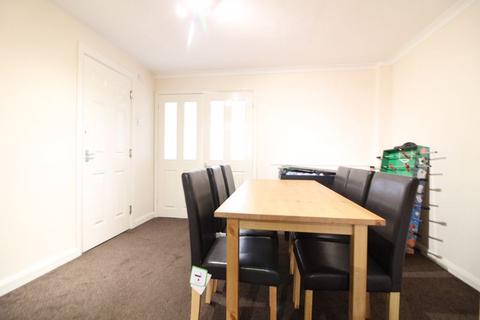 3 bedroom semi-detached house for sale, Three bedroom semi on Holgate Drive, Luton