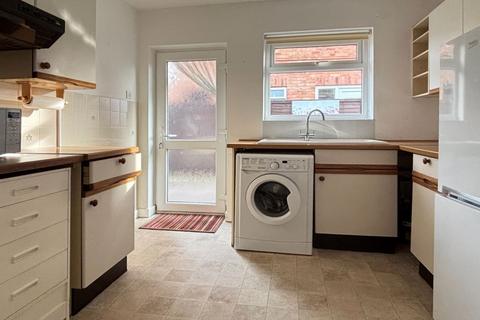 51 Beechcroft Road, Longlevens, Gloucester, GL2 9HE