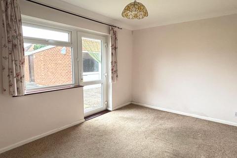 51 Beechcroft Road, Longlevens, Gloucester, GL2 9HE