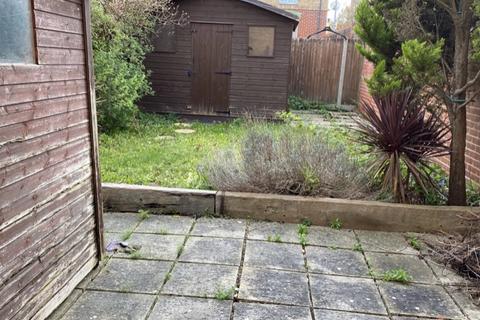 122 Carmichael Close, Ruislip, HA4 6LL