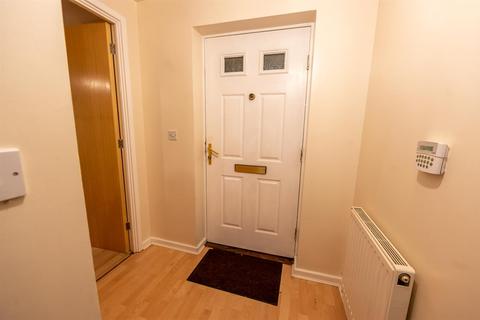 122 Carmichael Close, Ruislip, HA4 6LL