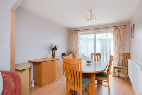 11 Nash Drive, Abingdon, OX14 5PT