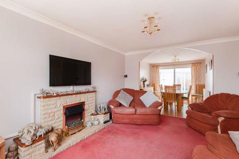 11 Nash Drive, Abingdon, OX14 5PT