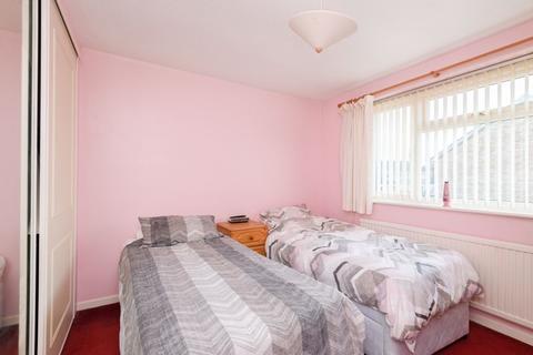 11 Nash Drive, Abingdon, OX14 5PT