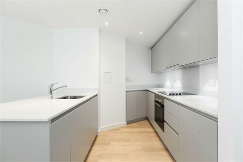 Studio for sale, Pinnacle Apartments, Saffron Central Square, Croydon, CR0