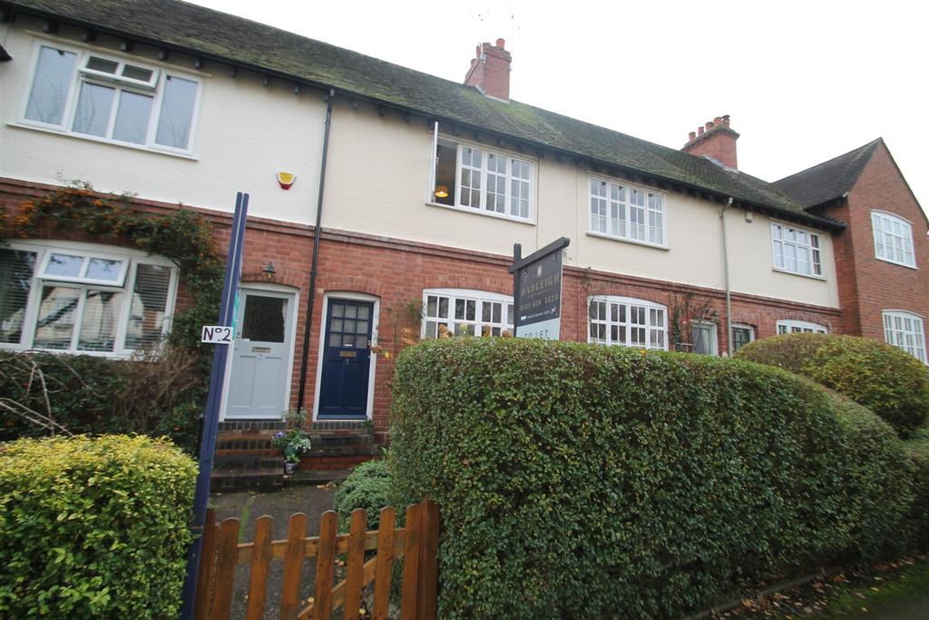The Circle, Harborne, Birmingham, B17... 2 bed terraced house £925