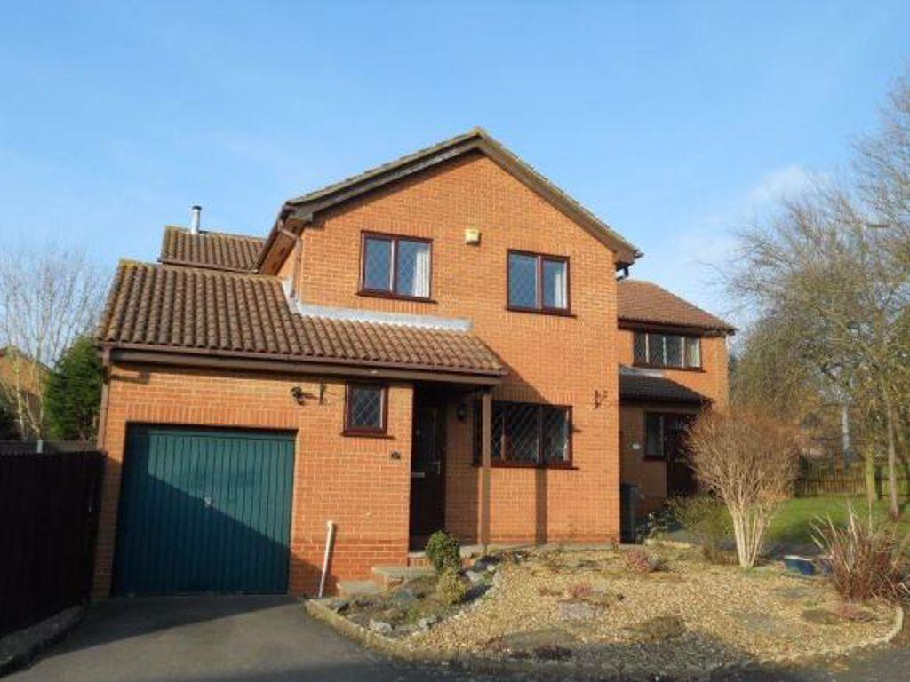 Tideswell Close, West Hunsbury, Northampton 4 bed detached house £