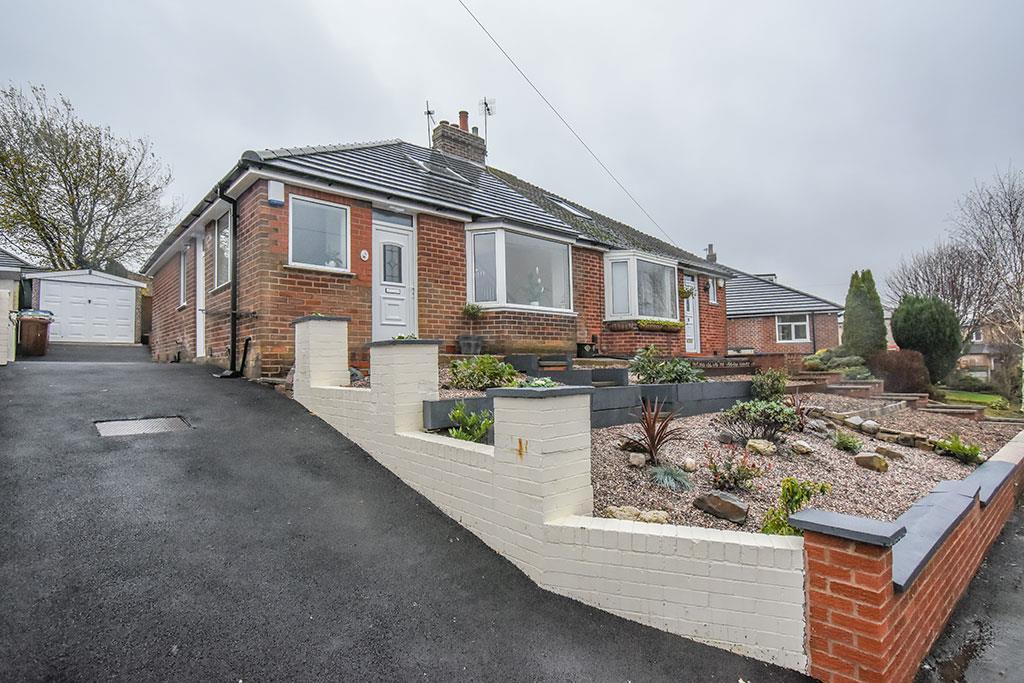 Hazel Grove, Blackburn 2 bed semidetached bungalow for sale £139,950