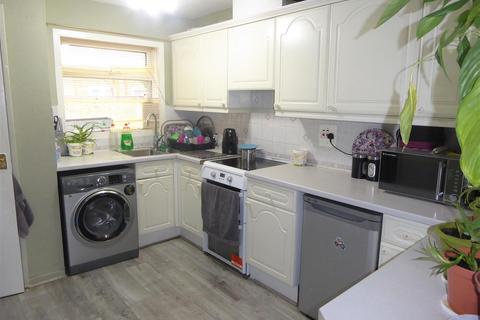 39 Wellington Road North, Hounslow, TW4 7AL