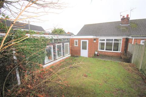 15 Kennedy Walk, Werrington, Stoke-on-trent, ST9 0EW