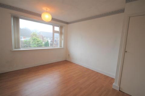 15 Kennedy Walk, Werrington, Stoke-on-trent, ST9 0EW