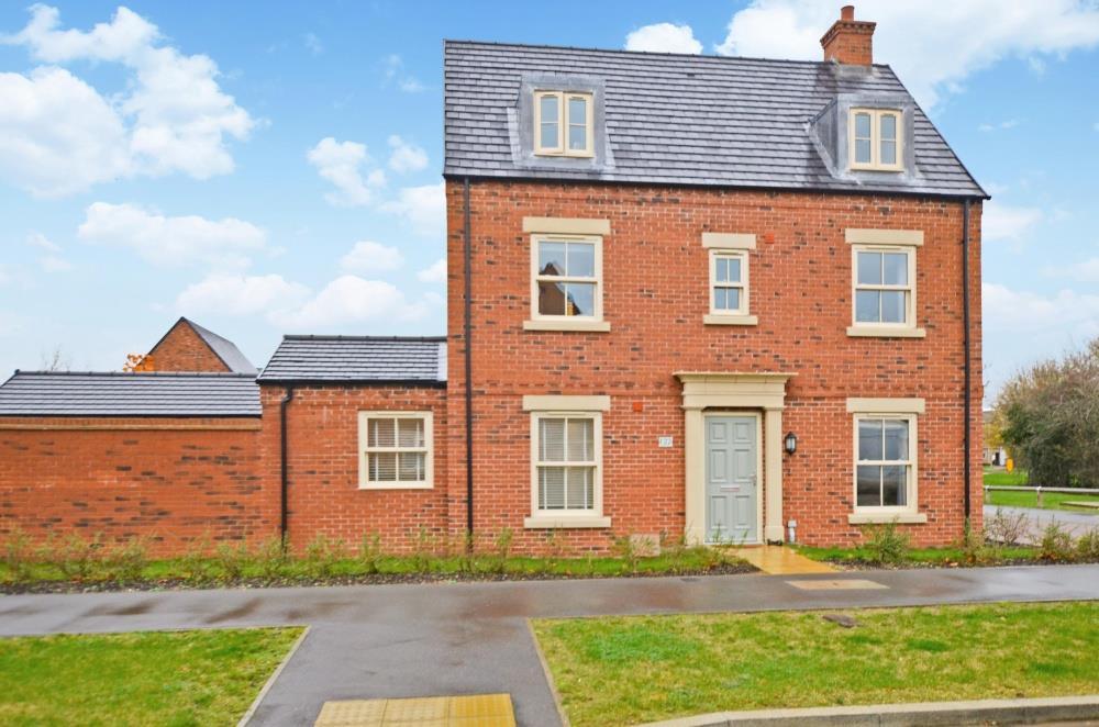 Flanders Close, Bicester 4 bed detached house £475,000