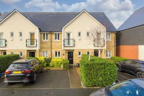 86 Parkview Way, Epsom, KT19 8FF